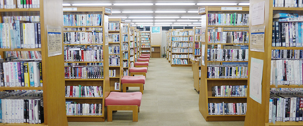 館内書棚